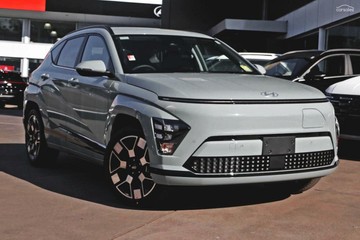 https://vehicle-cdn.autoleague.cloud/23977_620264021_2.jpg