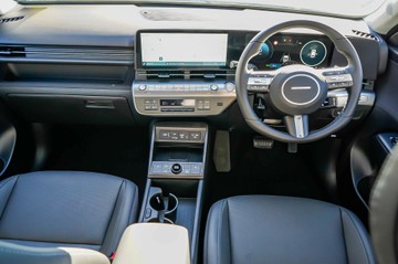 https://vehicle-cdn.autoleague.cloud/23977_620264021_21.jpg