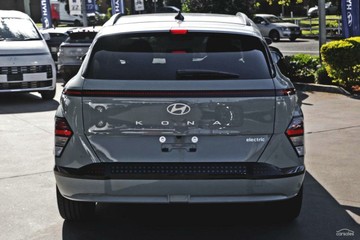 https://vehicle-cdn.autoleague.cloud/23977_620264021_4.jpg