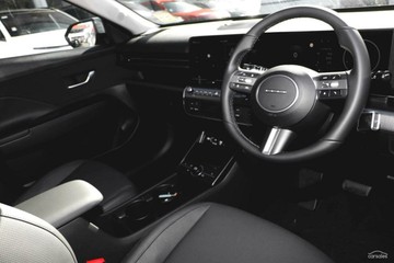 https://vehicle-cdn.autoleague.cloud/23977_620264021_6.jpg