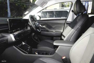 https://vehicle-cdn.autoleague.cloud/23977_620264021_8.jpg