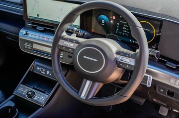 https://vehicle-cdn.autoleague.cloud/23977_620264027_17.jpg
