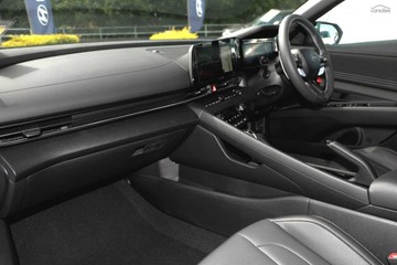 https://vehicle-cdn.autoleague.cloud/23977_620264232_7.jpg