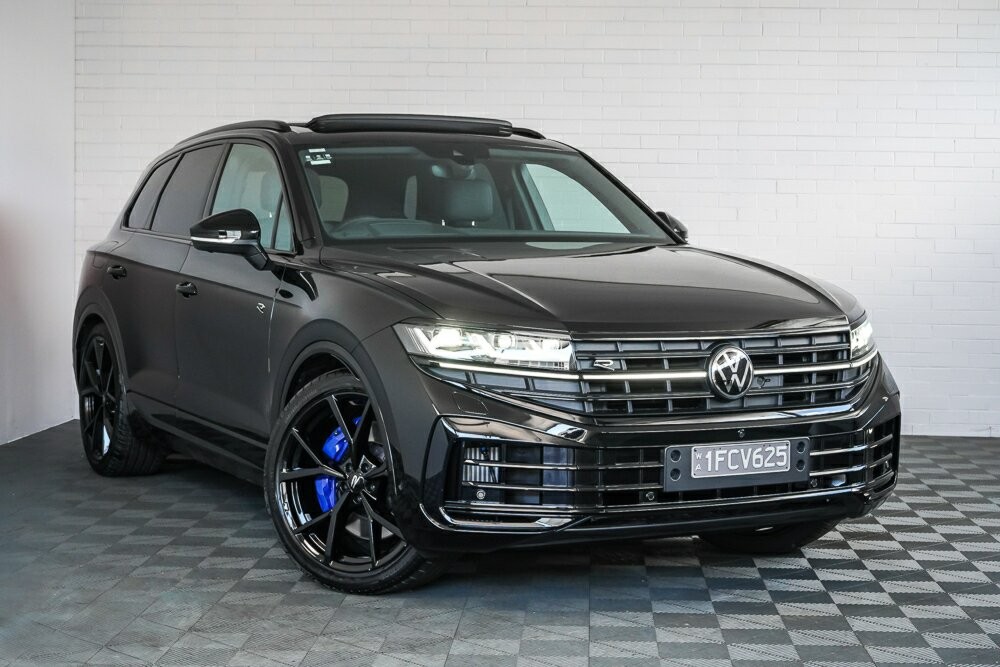 Volkswagen Touareg image 1