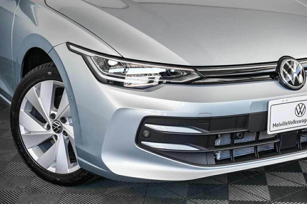 Volkswagen Golf image 2