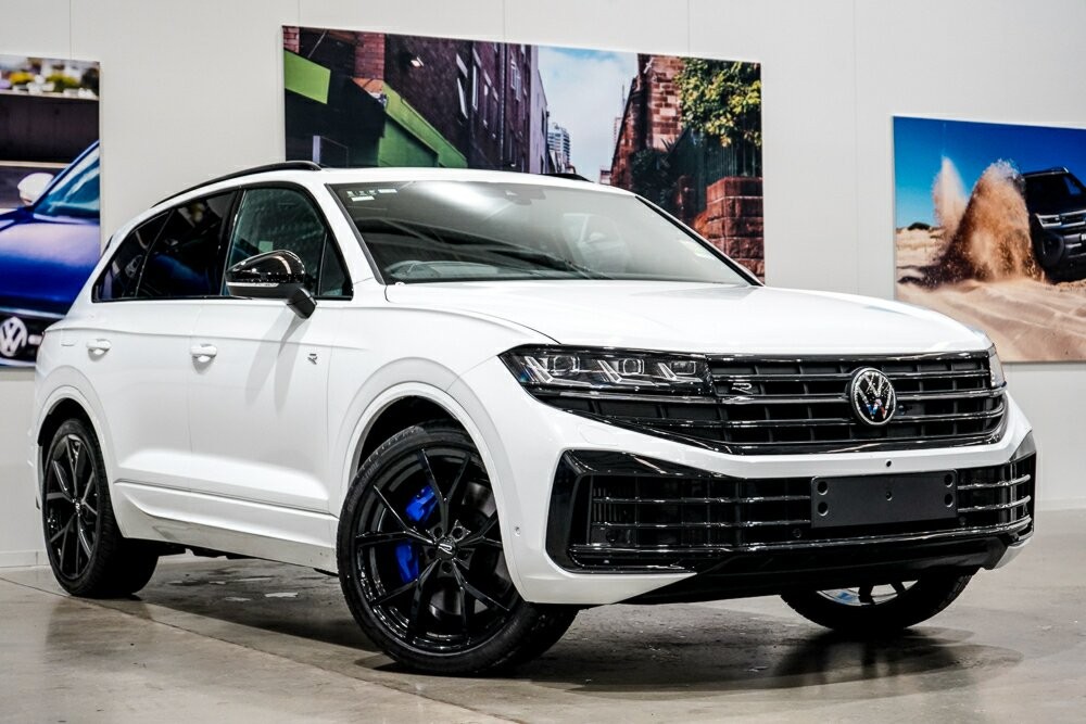 Volkswagen Touareg image 1