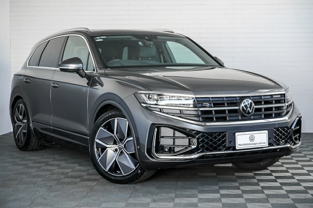 Volkswagen Touareg image 1