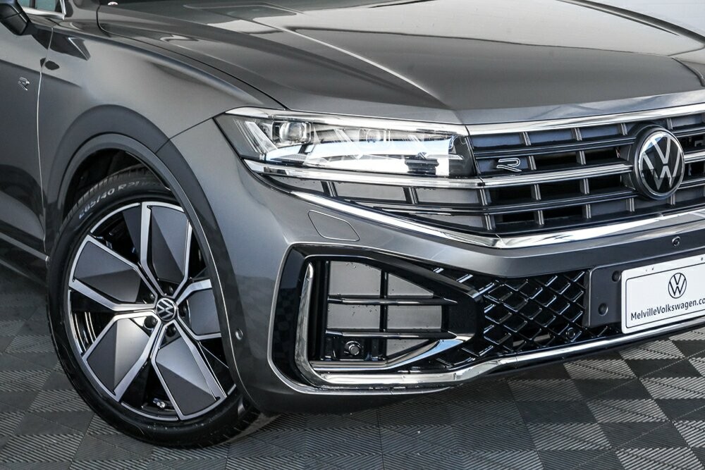 Volkswagen Touareg image 2