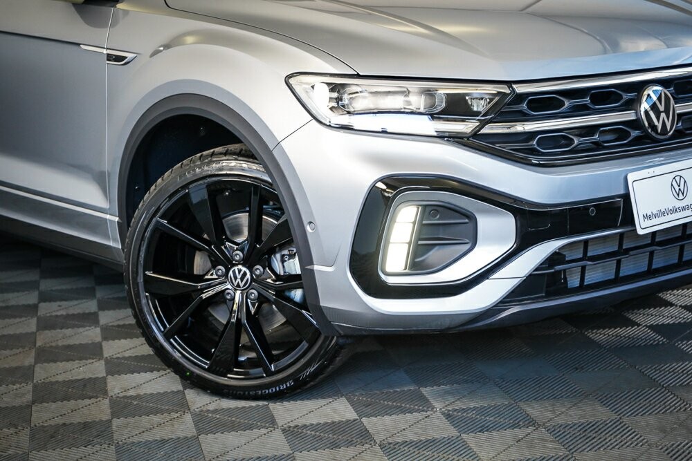 Volkswagen T-roc image 2