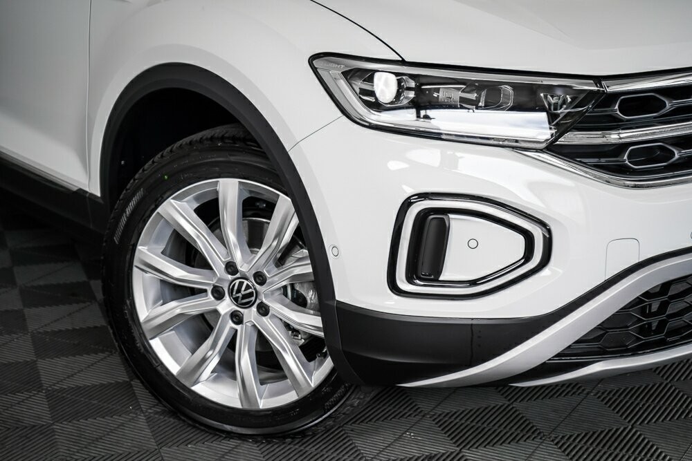 Volkswagen T-roc image 2