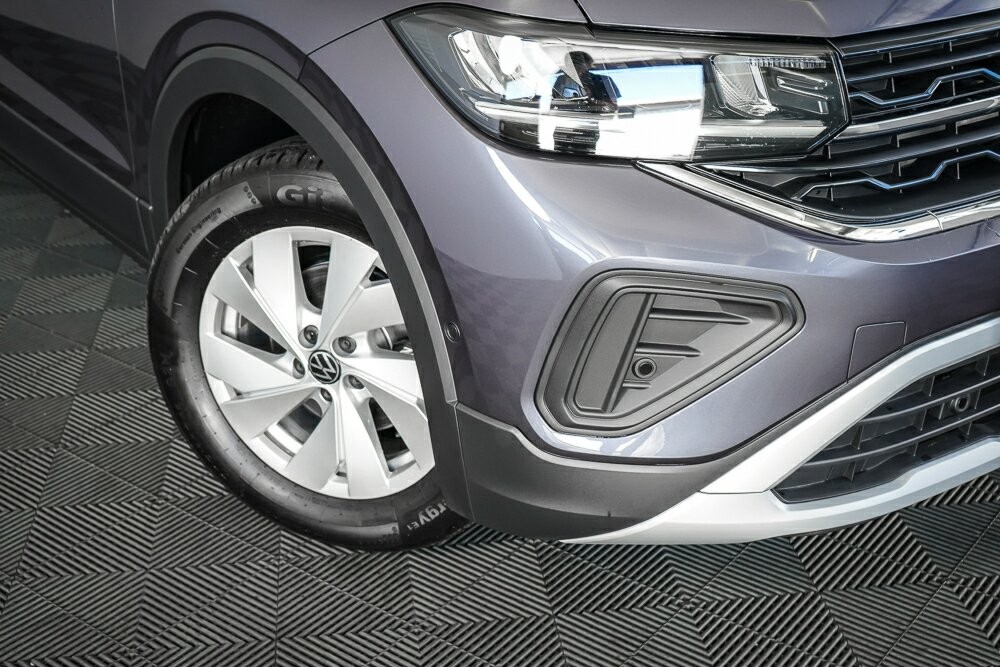 Volkswagen T-cross image 2