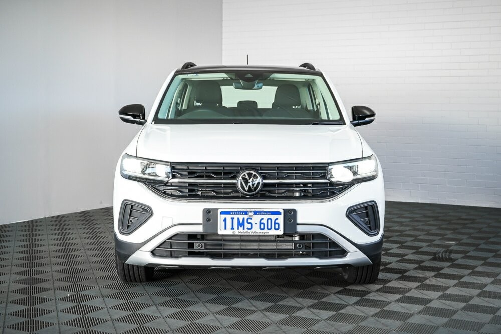 Volkswagen T-cross image 3