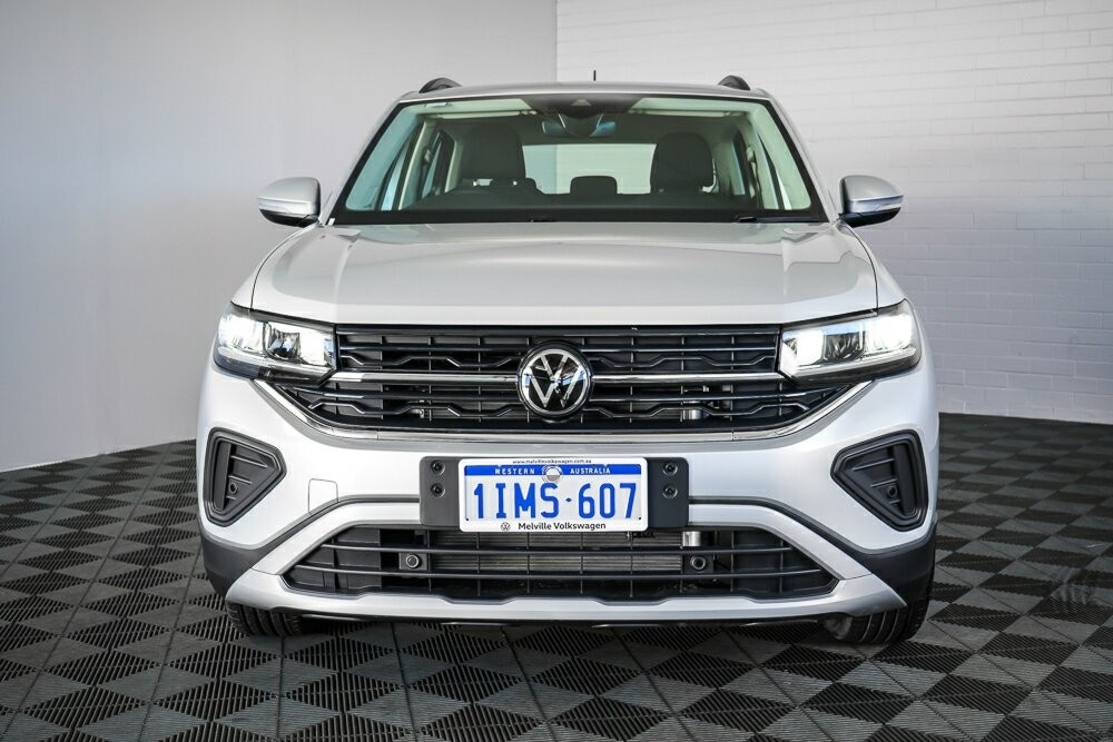 Volkswagen T-cross image 3