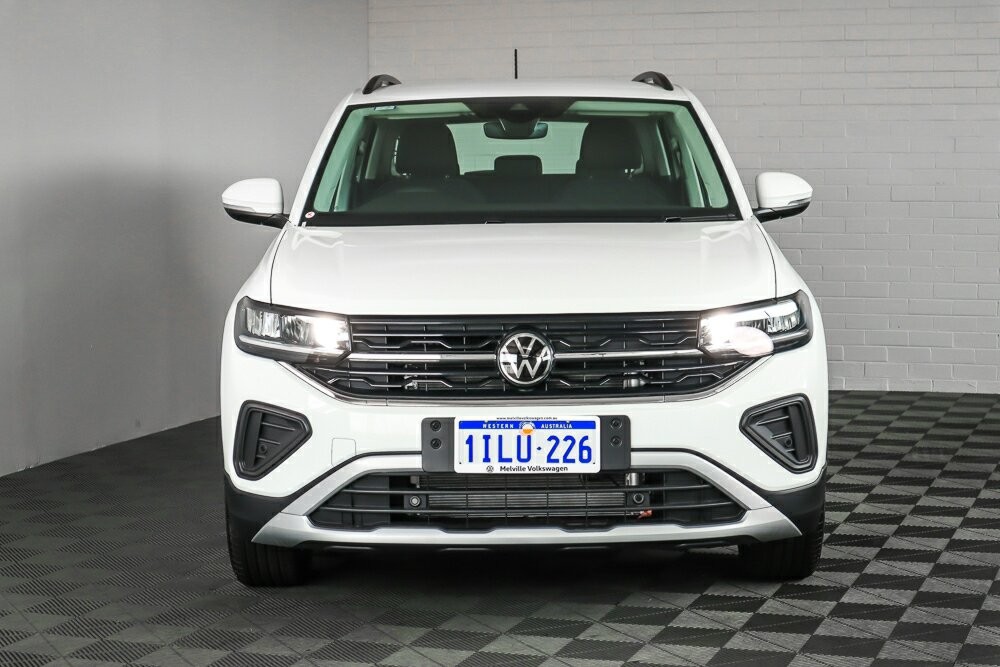 Volkswagen T-cross image 3