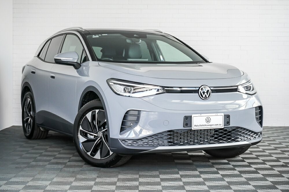 https://vehicle-cdn.autoleague.cloud/23979_7070648_1.jpg