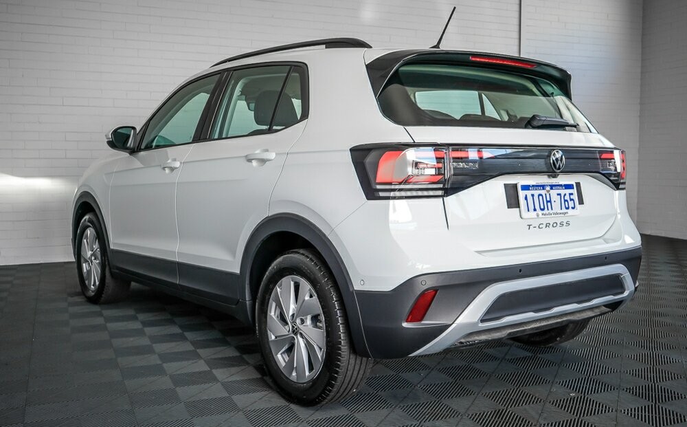 Volkswagen T-cross image 4