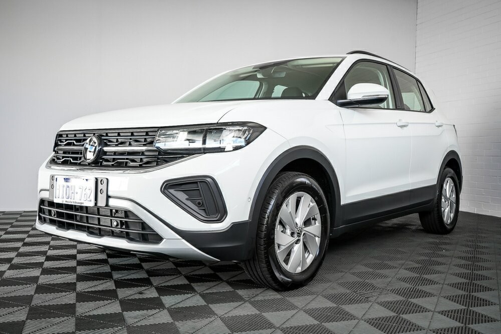 Volkswagen T-cross image 3