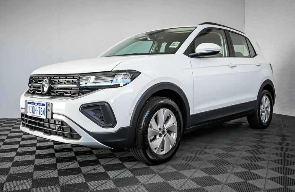 Volkswagen T-cross image 3