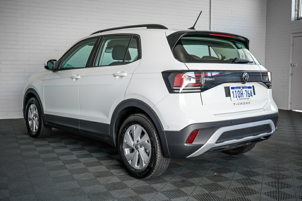 Volkswagen T-cross image 4