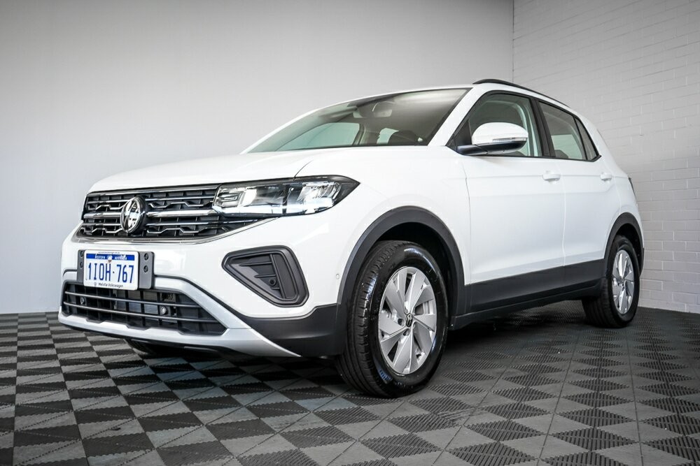 Volkswagen T-cross image 3