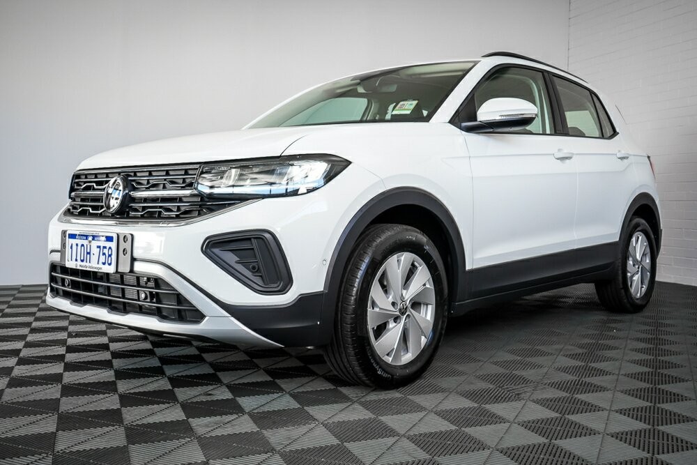 Volkswagen T-cross image 3