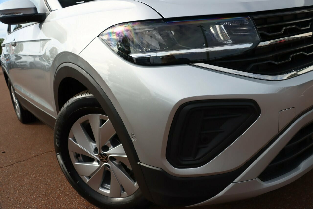 Volkswagen T-cross image 2