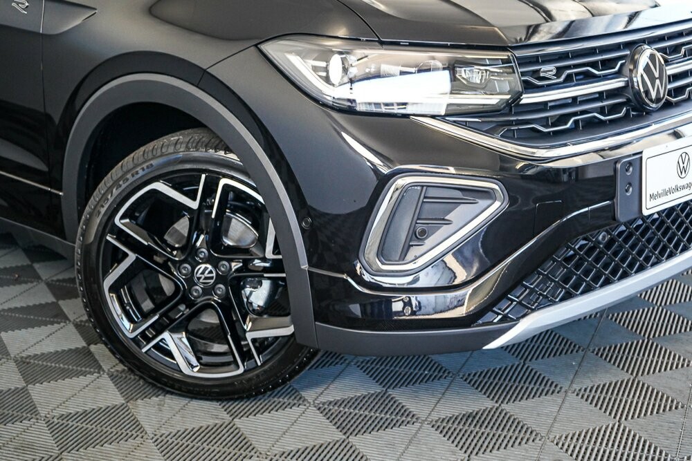 Volkswagen T-cross image 2