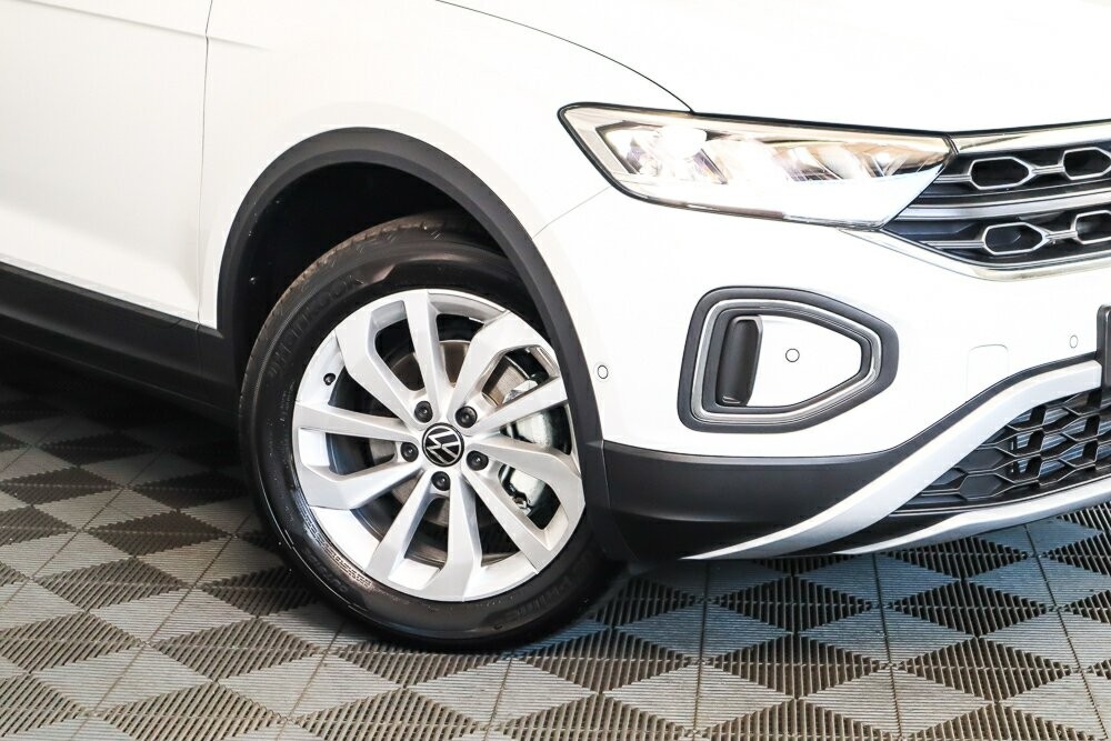 Volkswagen T-roc image 2