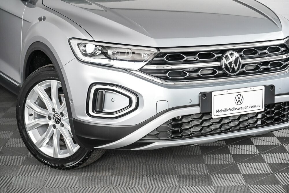 Volkswagen T-roc image 2