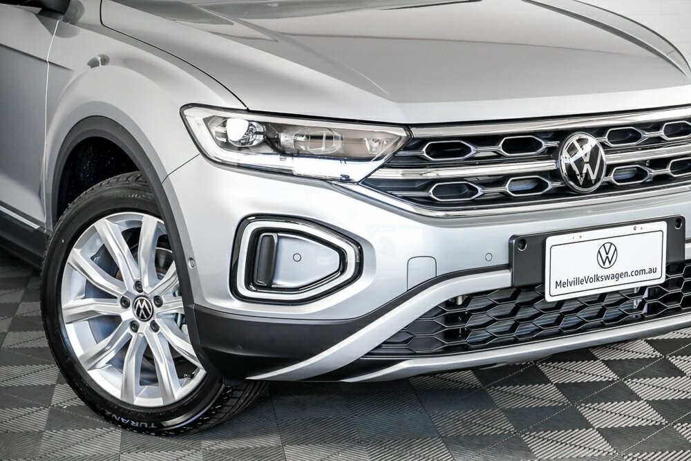 Volkswagen T-roc image 2