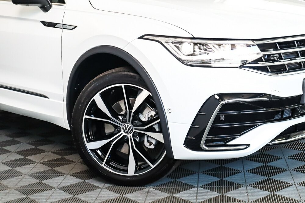 Volkswagen Tiguan image 2