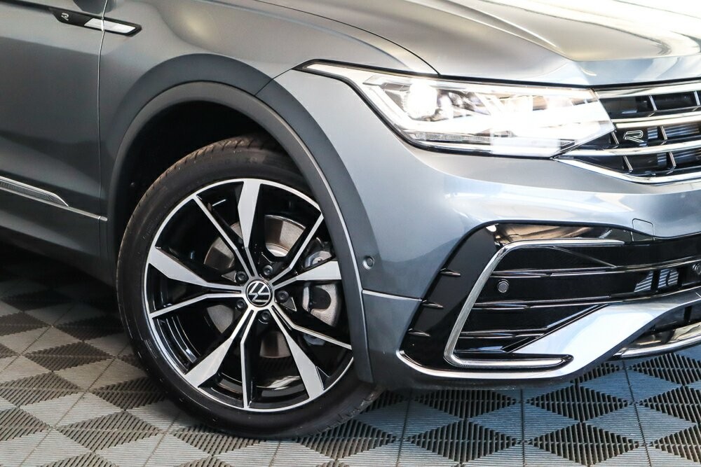 Volkswagen Tiguan image 2