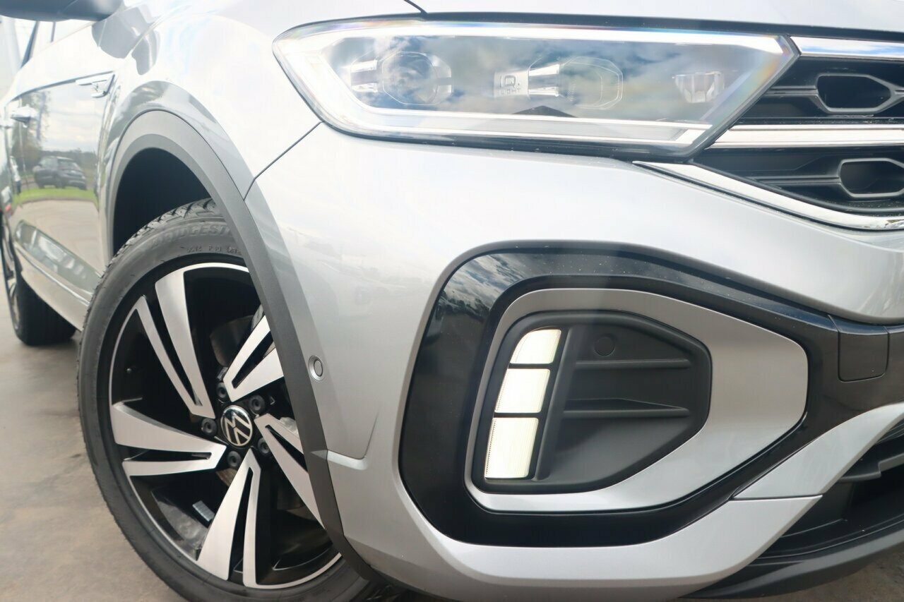 Volkswagen T-roc image 2