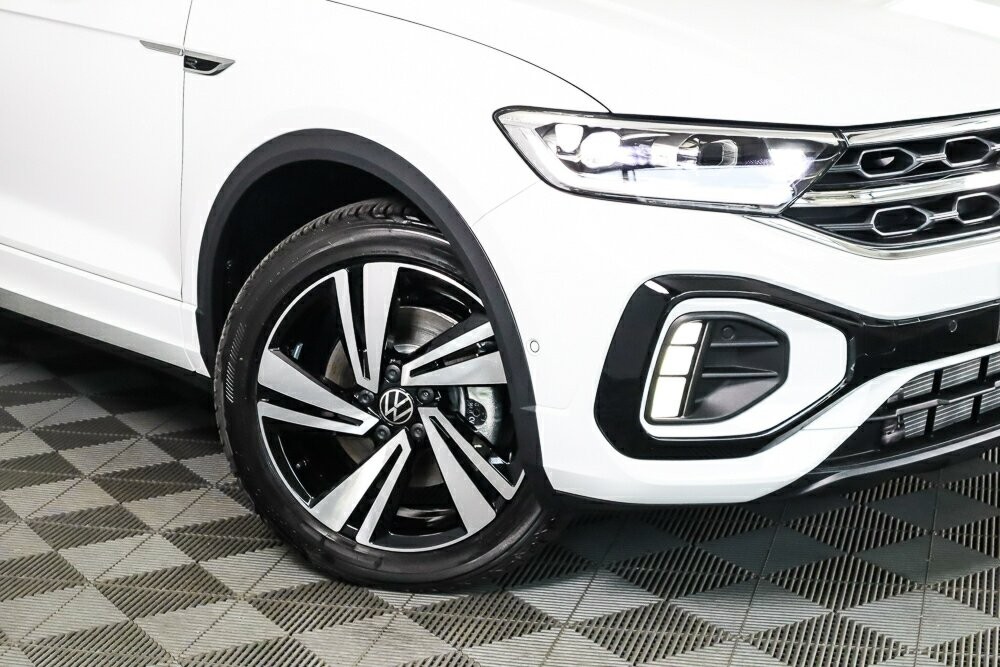 Volkswagen T-roc image 2