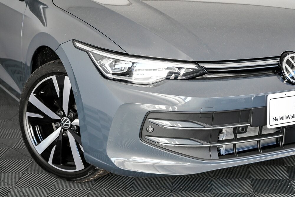 Volkswagen Golf image 2