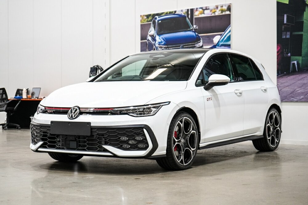 Volkswagen Golf image 4