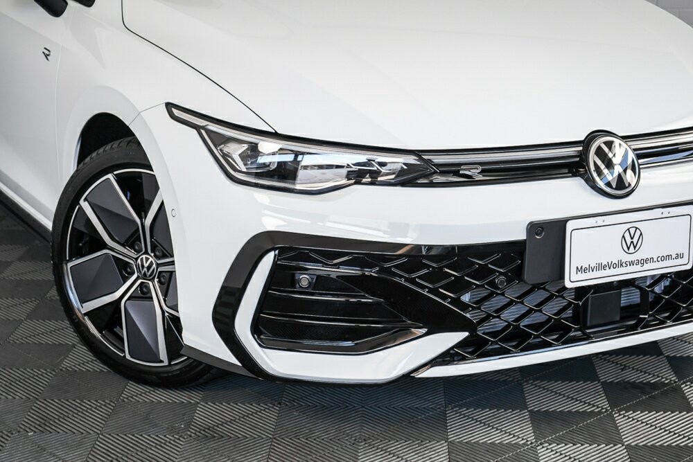 Volkswagen Golf image 2