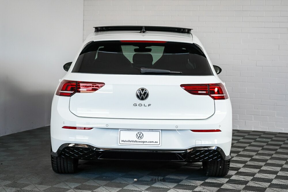 Volkswagen Golf image 4