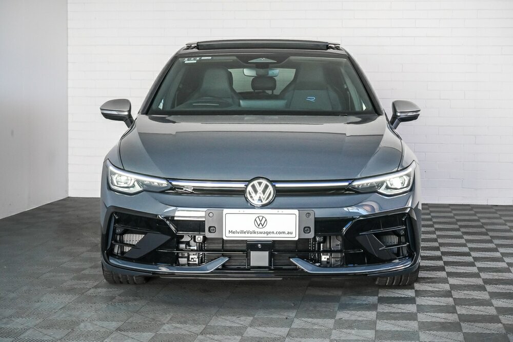 Volkswagen Golf image 3