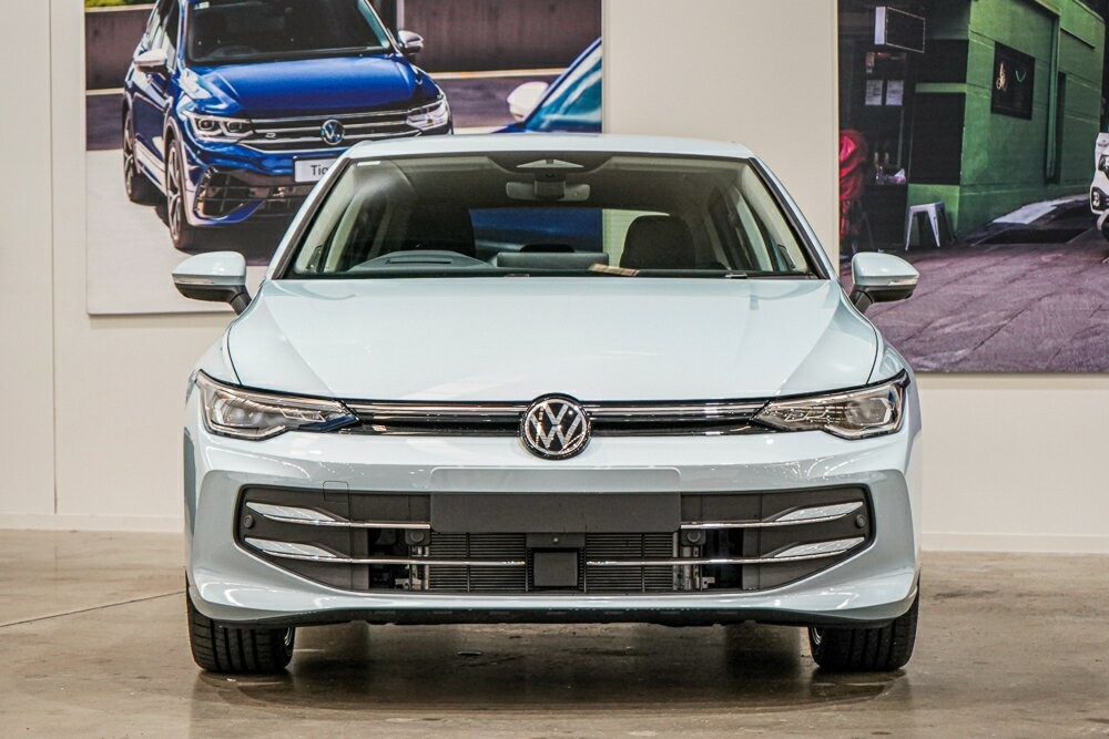 Volkswagen Golf image 3