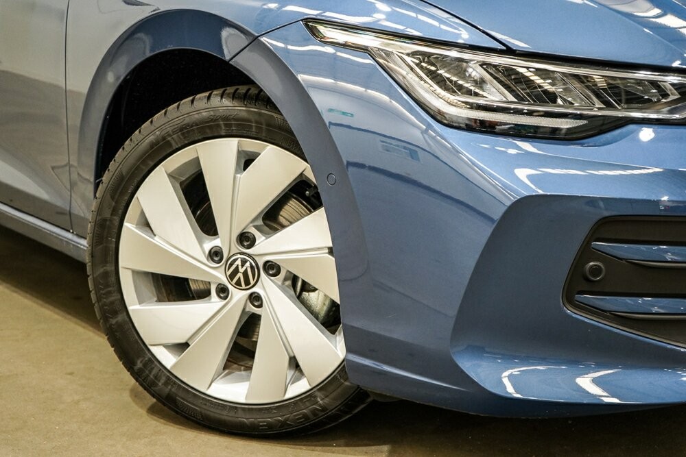 Volkswagen Golf image 2