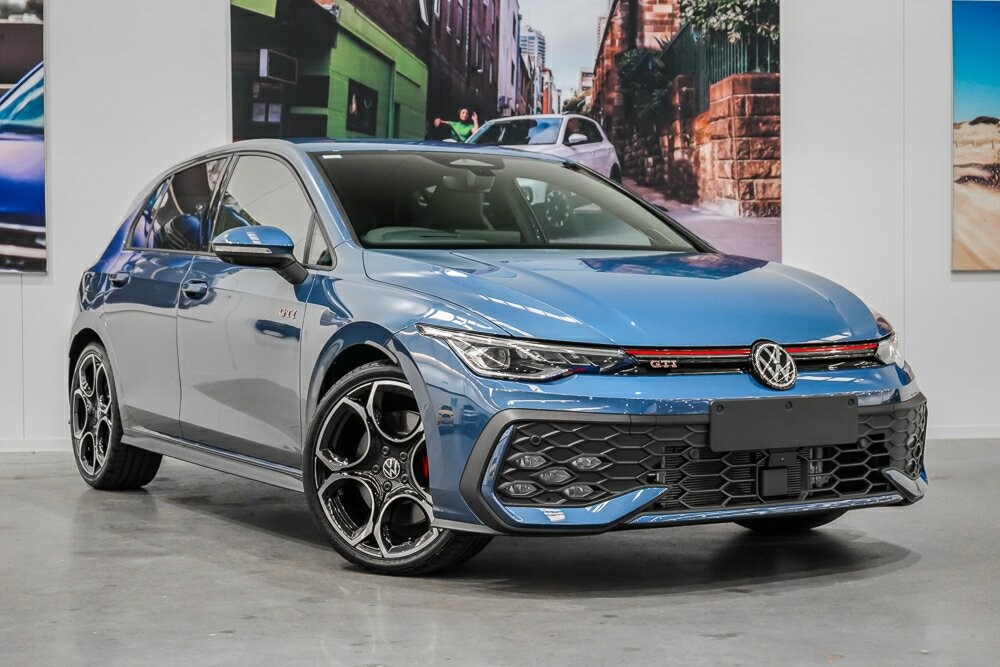 Volkswagen Golf image 1