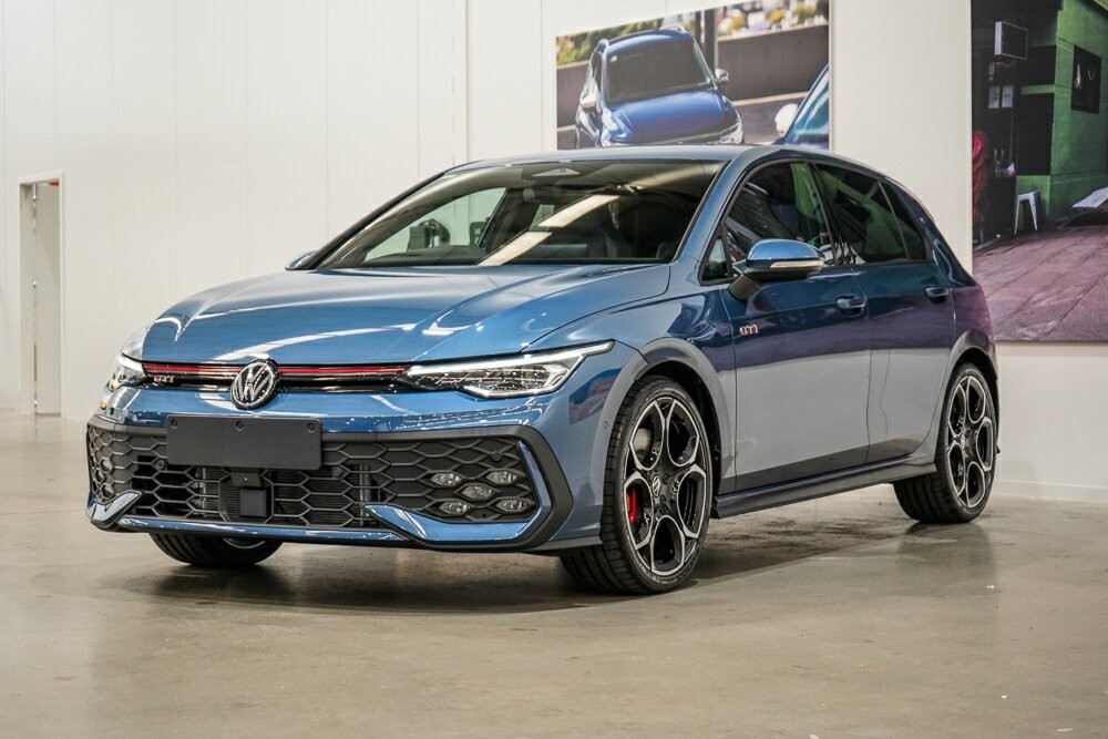 Volkswagen Golf image 4