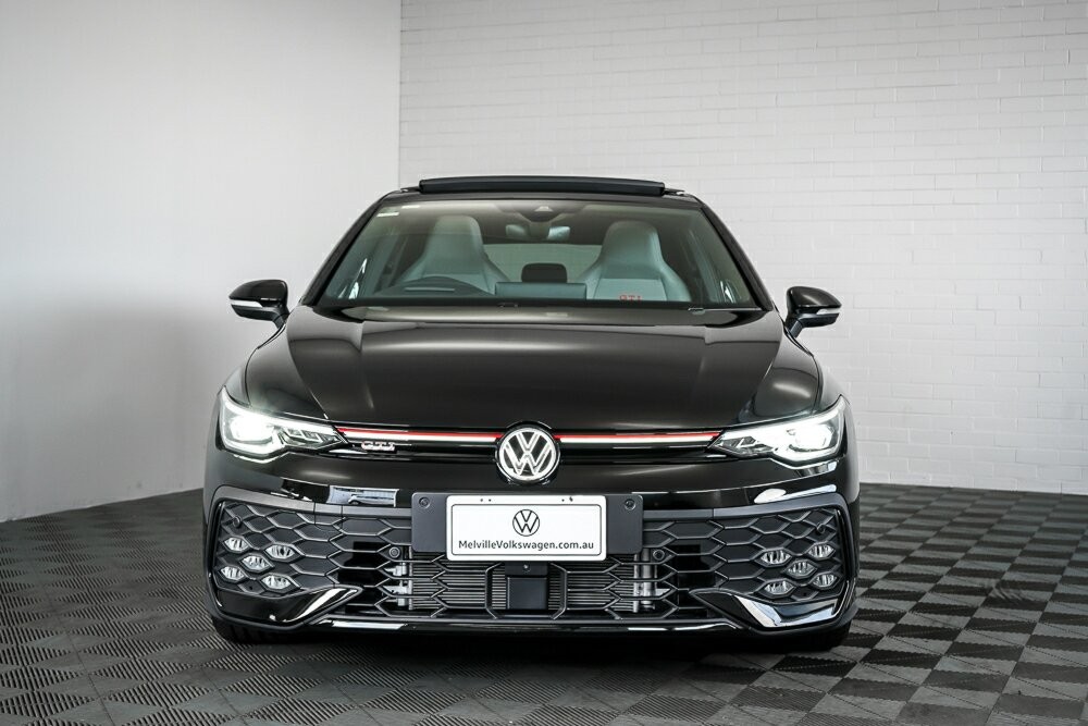Volkswagen Golf image 3