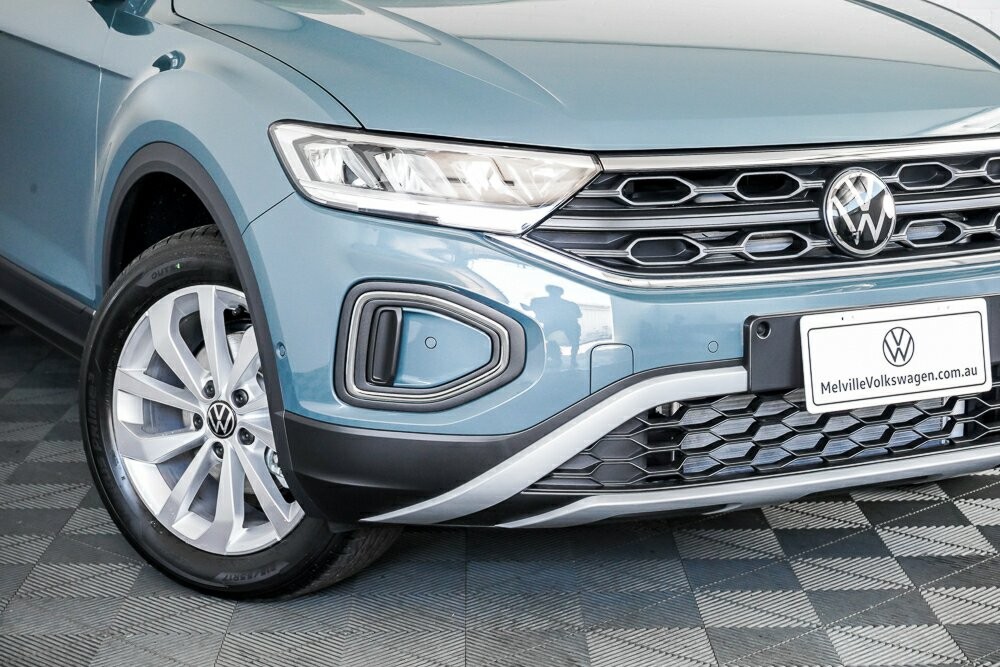 Volkswagen T-roc image 2