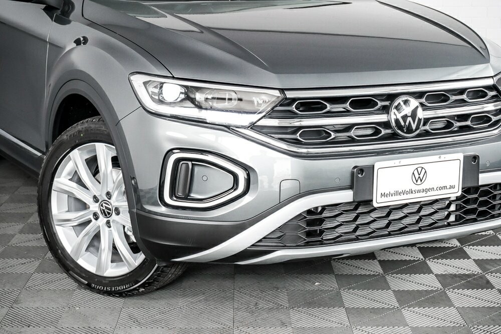 Volkswagen T-roc image 2