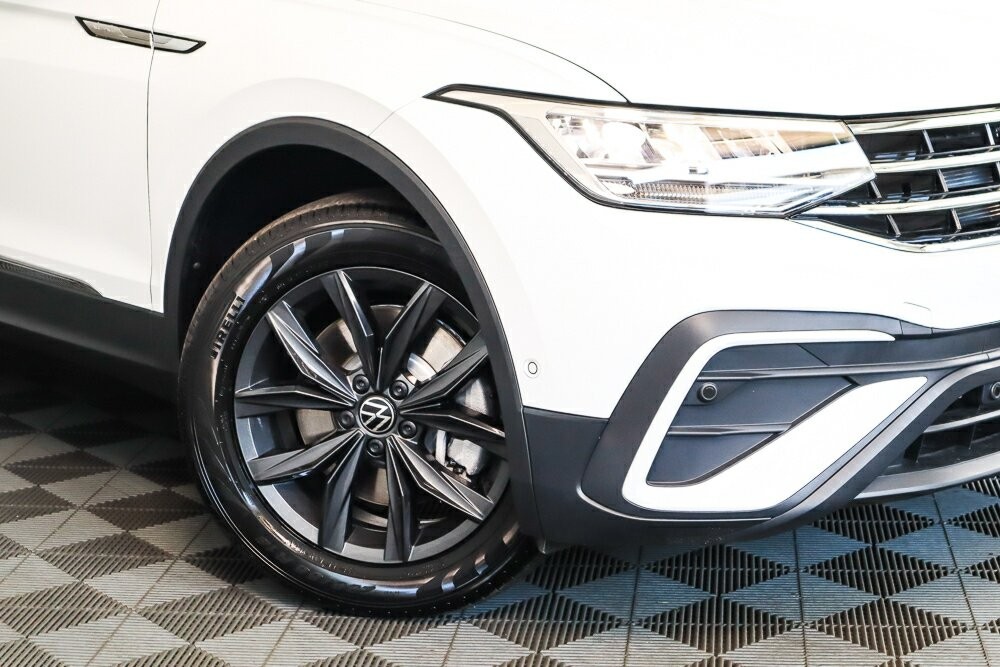 Volkswagen Tiguan image 2