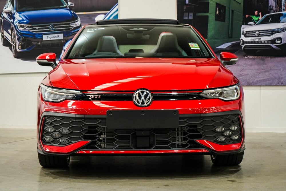 Volkswagen Golf image 4