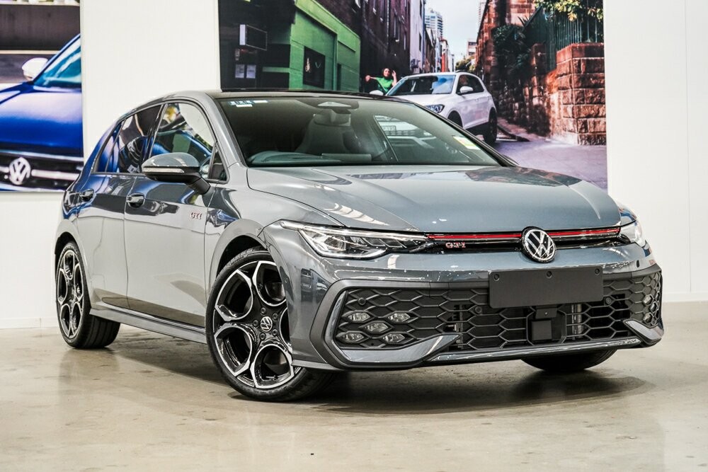 Volkswagen Golf image 1