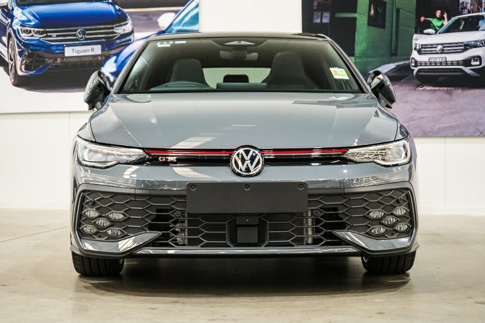 Volkswagen Golf image 3